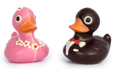 DE CHOCOLATERIE LOVE DUCKS 9 X 2 STUKS - 7 CM IN MICA BOX