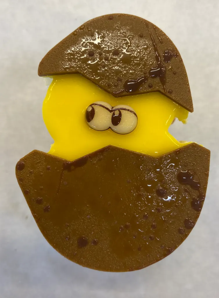 DVT BRETOENS NESTJE: BRETOENSE ZANDDEEG, TRUFFELMOUSSE 16 st <*_*>